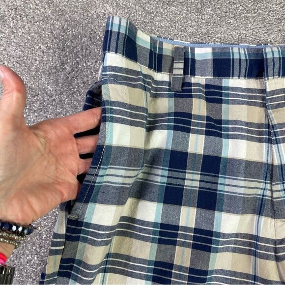 Nautica Shorts Men's 34 Blue Plaid Pockets Flat Front Casual Cotton Summer - Picture 2 of 13